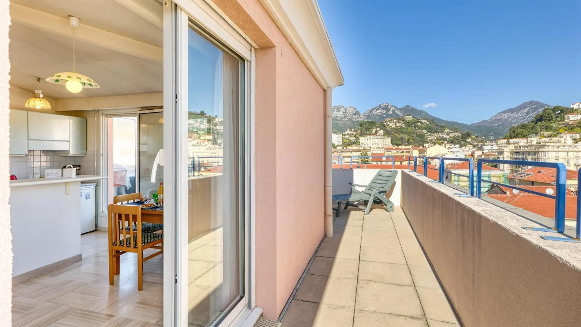 Top Floor Apt Close To The Sea - Happy Rentals Menton França
